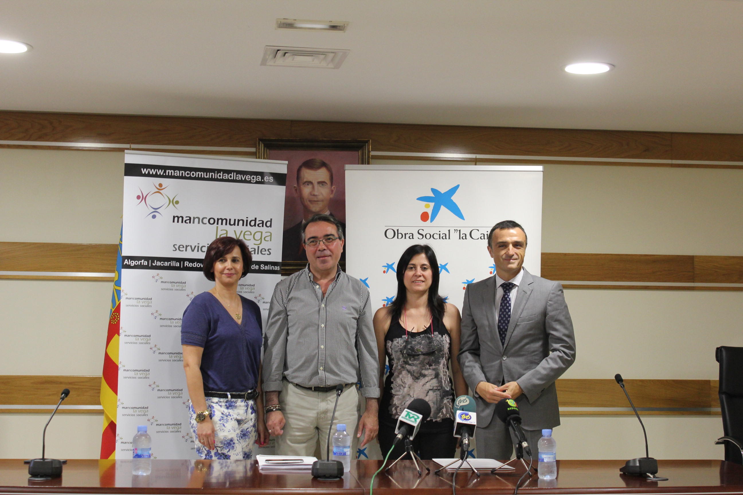 La obra social de la Caixa concede 12.600 euros a la Mancomunidad La Vega para acciones de apoyo a la familia