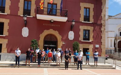 The Redován City Council hires 19 agricultural laborers to carry out maintenance and cleaning tasks